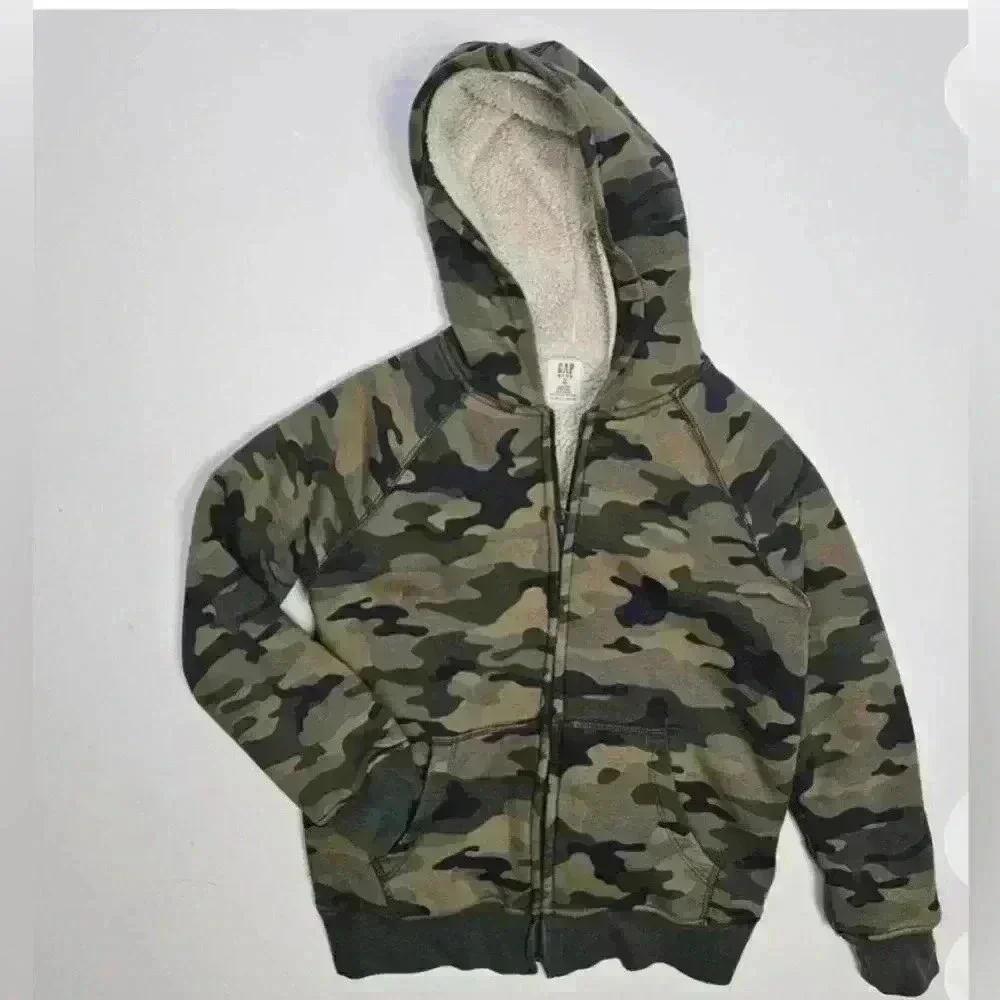 Kid’s Gap camo hoodie, sherpa lined, size M,